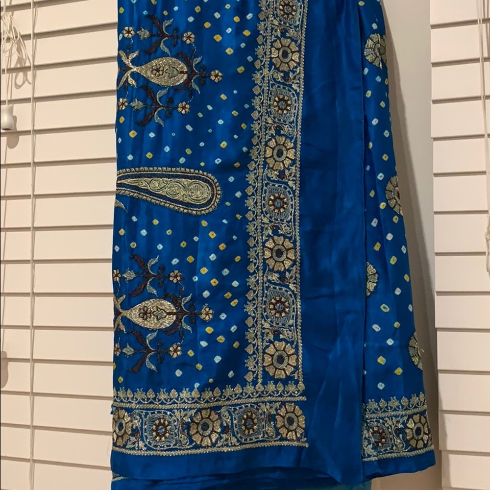 Pure/Silk Bandhani Saree Sari with stitched blouse - Picture 2 of 6